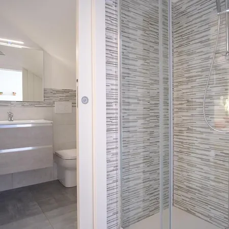 Business Duplex 95mq - Doppia Terrazza Xxl - 2 Bagni - Check-in Codice * Pádua
